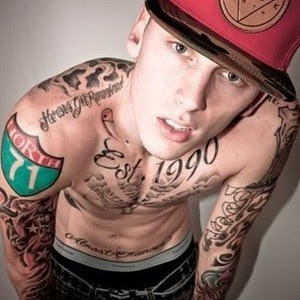 Machine Gun Kelly - Waka Flocka Flame Lyrics + Letras + Lirik + Tekst + Text + Testo + Paroles + Source: Lyrics-Video-Music.blogspot.com + Video Music Song Lyrics Machine Gun Kelly - Waka Flocka Flame