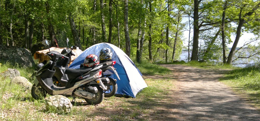 Living tha tent life Living tha tent life