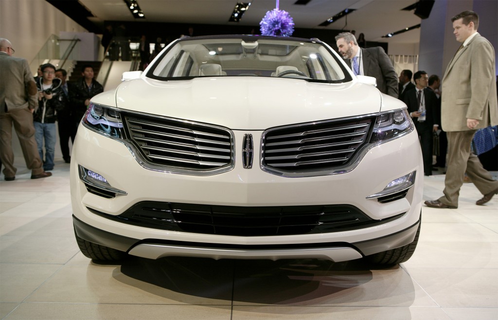 Auto CarGo Transport: Features of Lincoln MKC Concept Car Auto CarGo Transport: Features of Lincoln MKC Concept Car