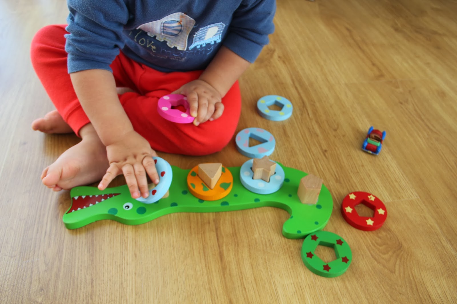 Bebeğimin Güncesi Renkleri ve Şekilleri Öğreniyoruz (24