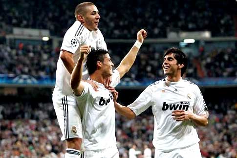 real madrid wallpaper kaka. real madrid wallpaper 2010 kaka. real madrid wallpaper kaka.