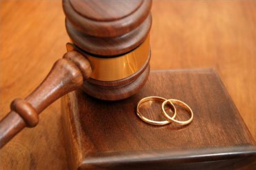 Bagaimanakah Hukum Istri Menggugat Cerai Suaminya Apakah