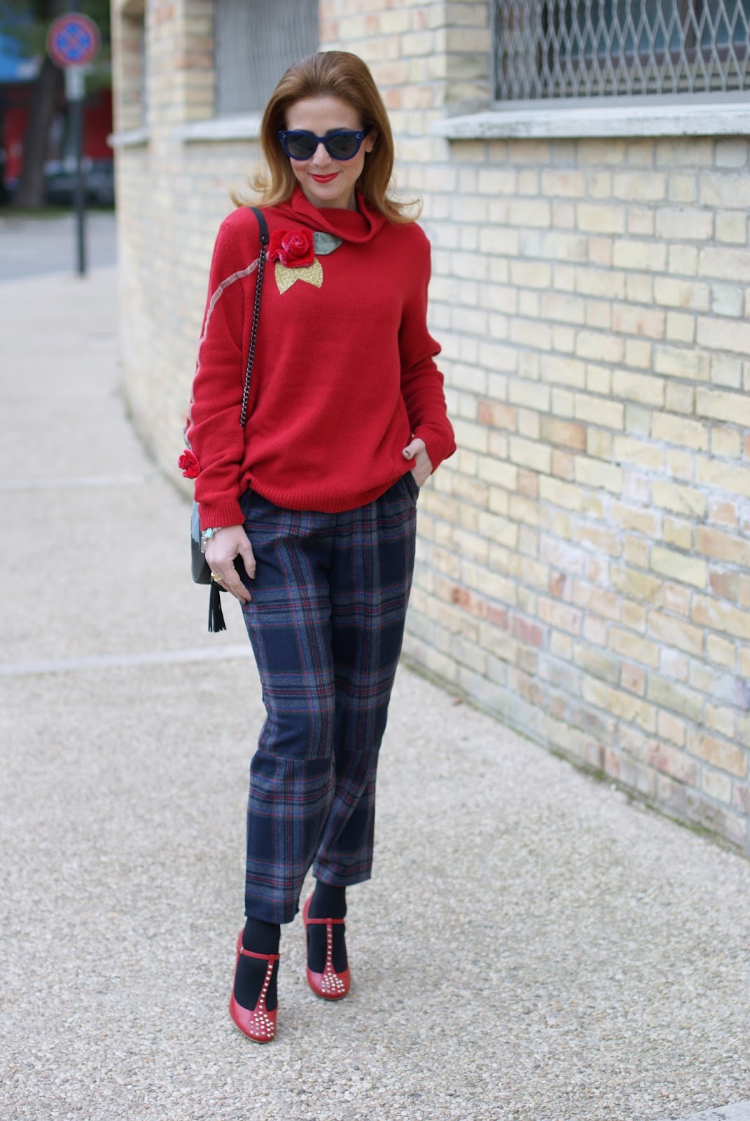 Choies Plaid pants, Rosè a Pois sweater and Miu Miu Mary Jane pumps on Fashion and Cookies fashion blog, fashion blogger style