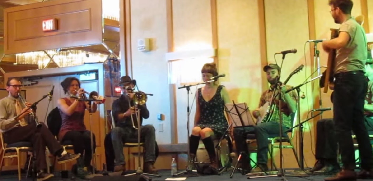 Pops Coffee's Traditional Jazz Post 126 'ORIENTAL STRUT', JOHNNY ST