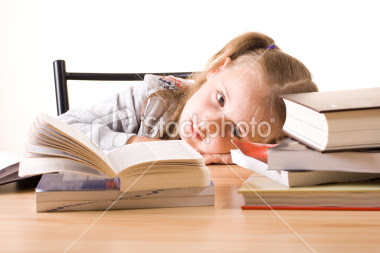 http://4.bp.blogspot.com/-5VXxJWYD-8Y/TWYLd_xvqAI/AAAAAAAAATo/KZQQYgICDq4/s400/istockphoto_6602668-lazy-girl-does-not-want-to-learn.jpg