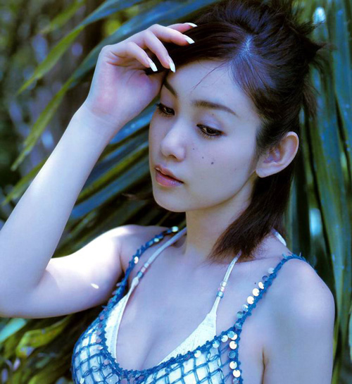 Japanese Celeb Model and Actress Reiko Azechi