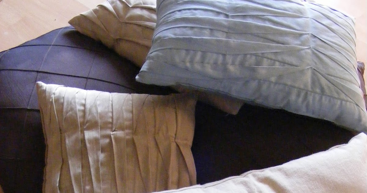 The Year of Less: Day 1: Tossing the Throw Pillows (Ack!)