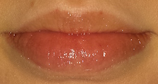 Stila Lip Glaze in Glimmer lip swatch - Birchbox and Women's Health January 2015 box