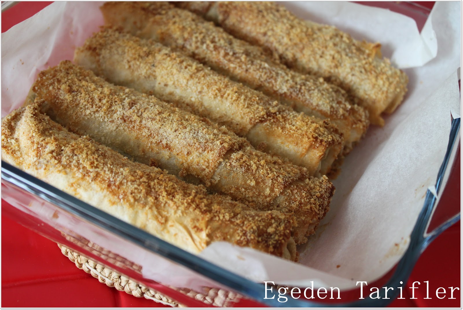 EGE'DEN TARİFLER Ispanaklı Sodalı Börek