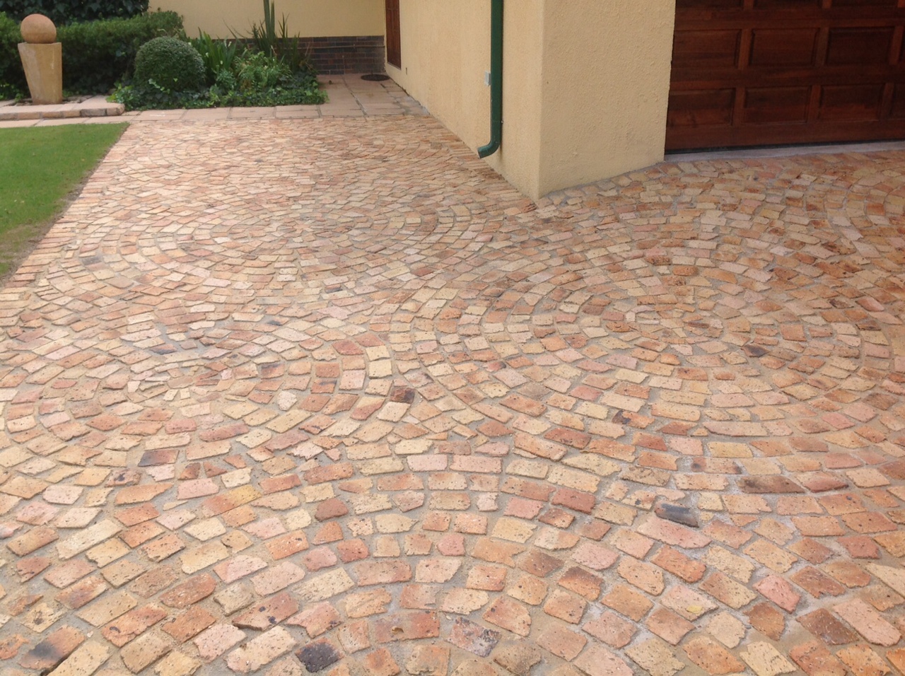 Style and Craft Paving Cheap Paving