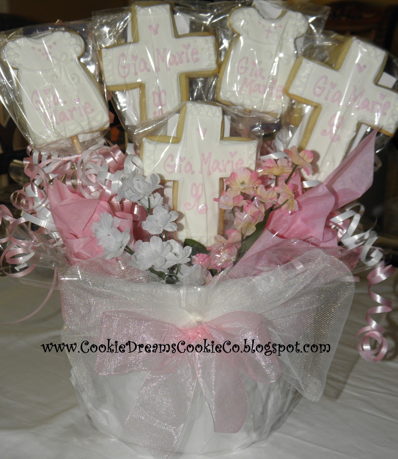 Cookie Dreams Cookie Co. Christening Cookie Centerpieces!
