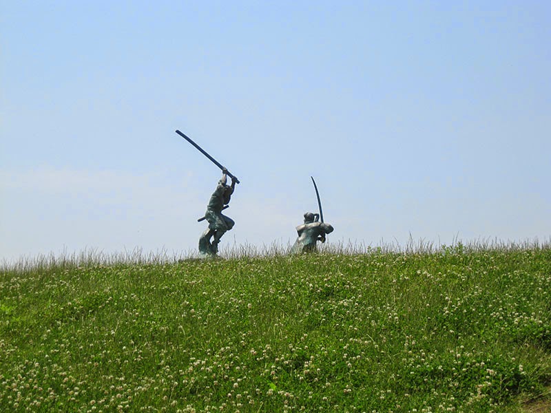 Musashi and Kojiro engaged in battle Musashi and Kojiro engaged in battle