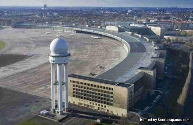 7 Lapangan Terbang 'Menyeramkan' Di Dunia Lapangan Terbang Tempelhof