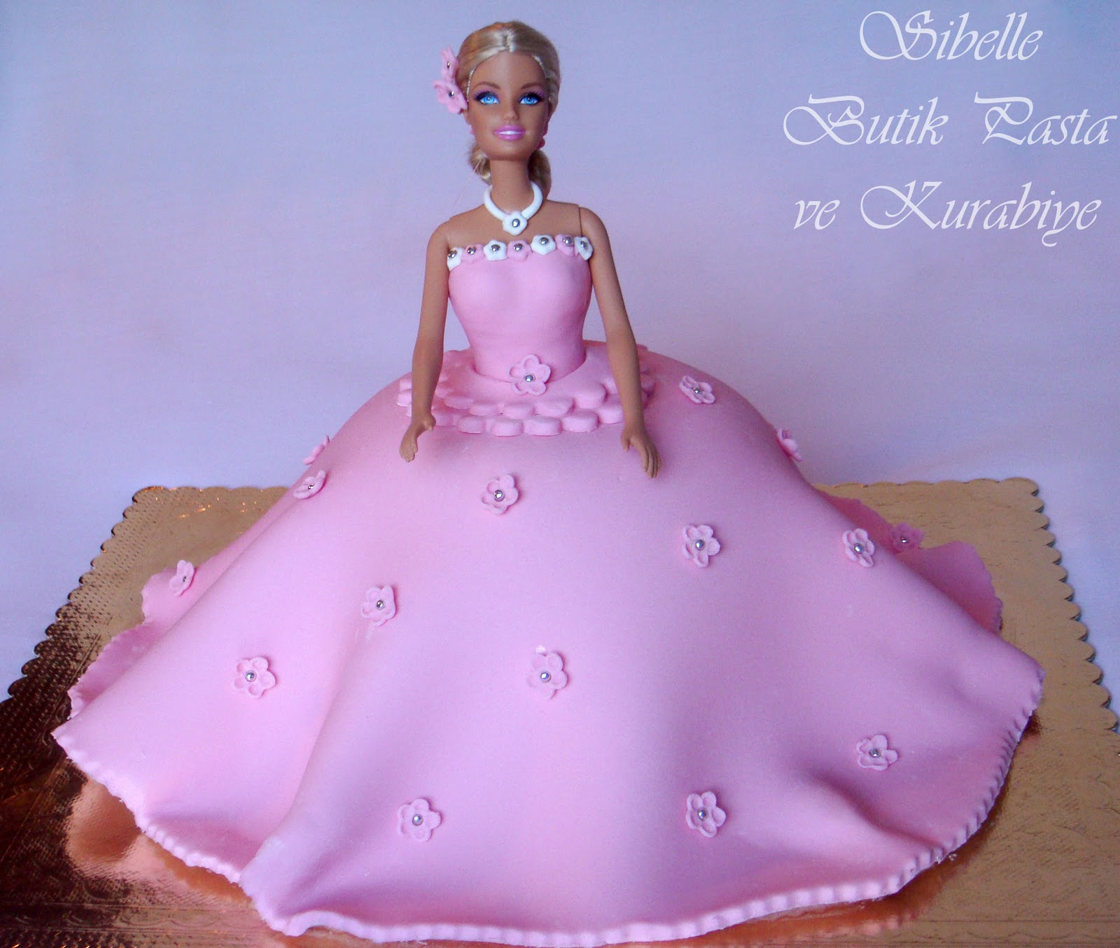 Sibel�in Tarif Defteri Sibelle Butik Pasta ve Kurabiye Tasarımı BARBİE