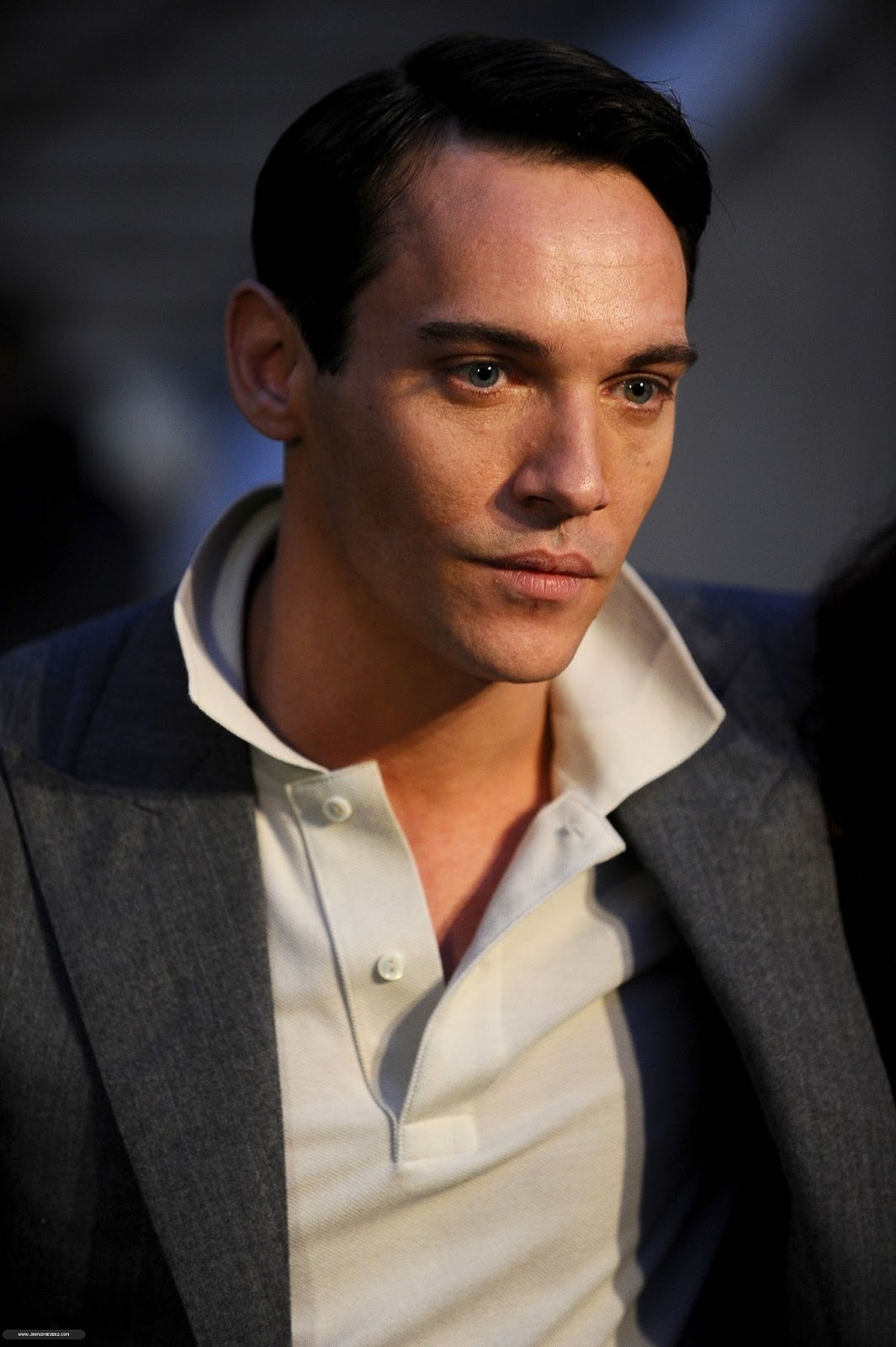 Jonathan meyers rhys friday file henry sexy cavill Jonathan Rhys Meyers Photos | Tv Series Posters and Cast