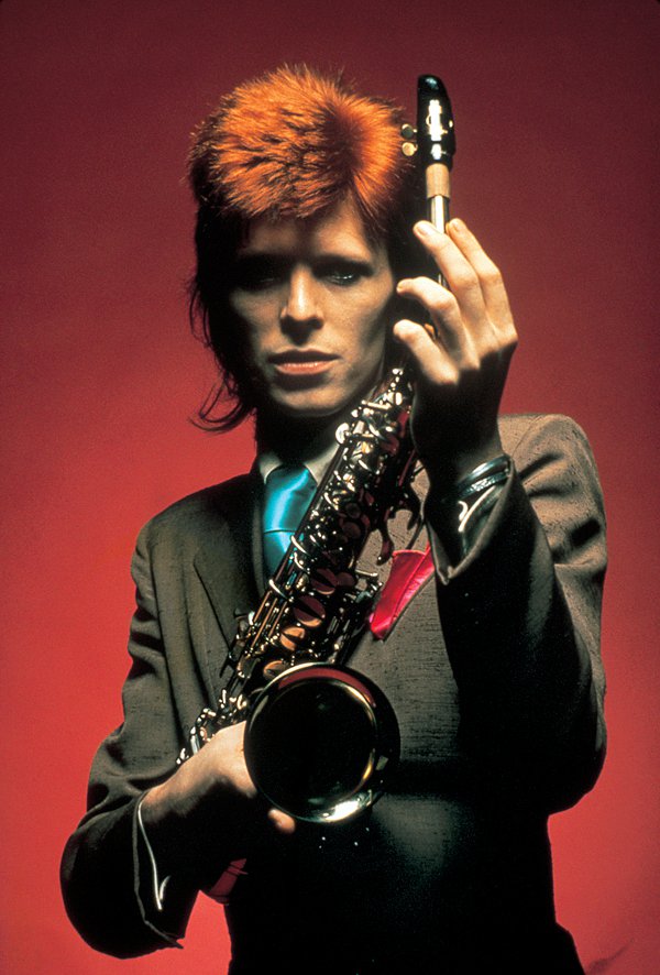 http://4.bp.blogspot.com/-5cJ3NwJ6Q6A/VpRgYzLu9KI/AAAAAAAALZ0/4efoo3U7ZOI/s1600/Mick-Rock-Bowie-1.jpg