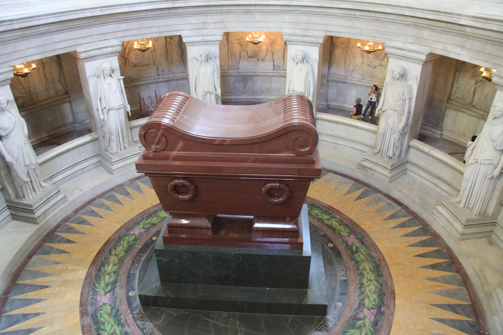 Milagros - Página 3 0357-tumba-napoleon-los-invalidos