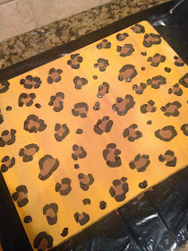 jjSparkles: painting leopard print...