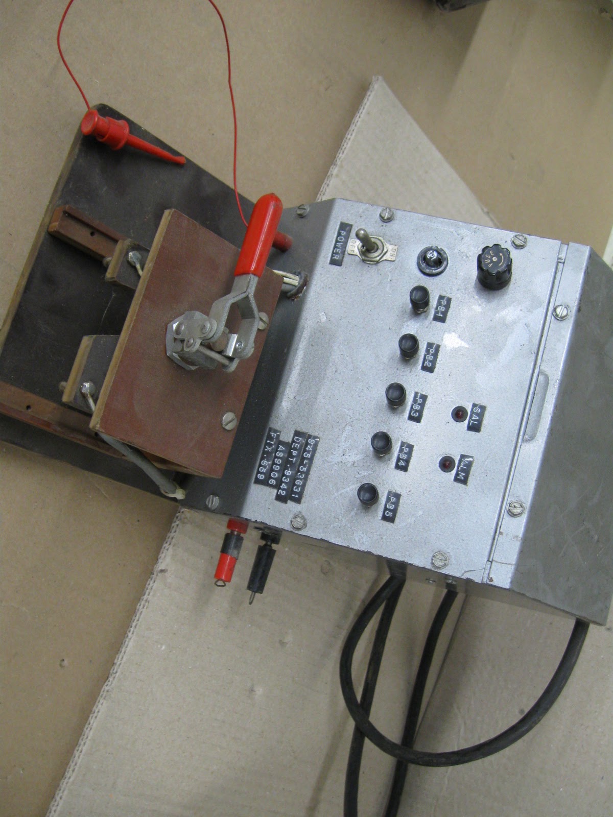 GWZ Surplus GeeWhiZ what a deal! Vintage Electrical Test Equipment