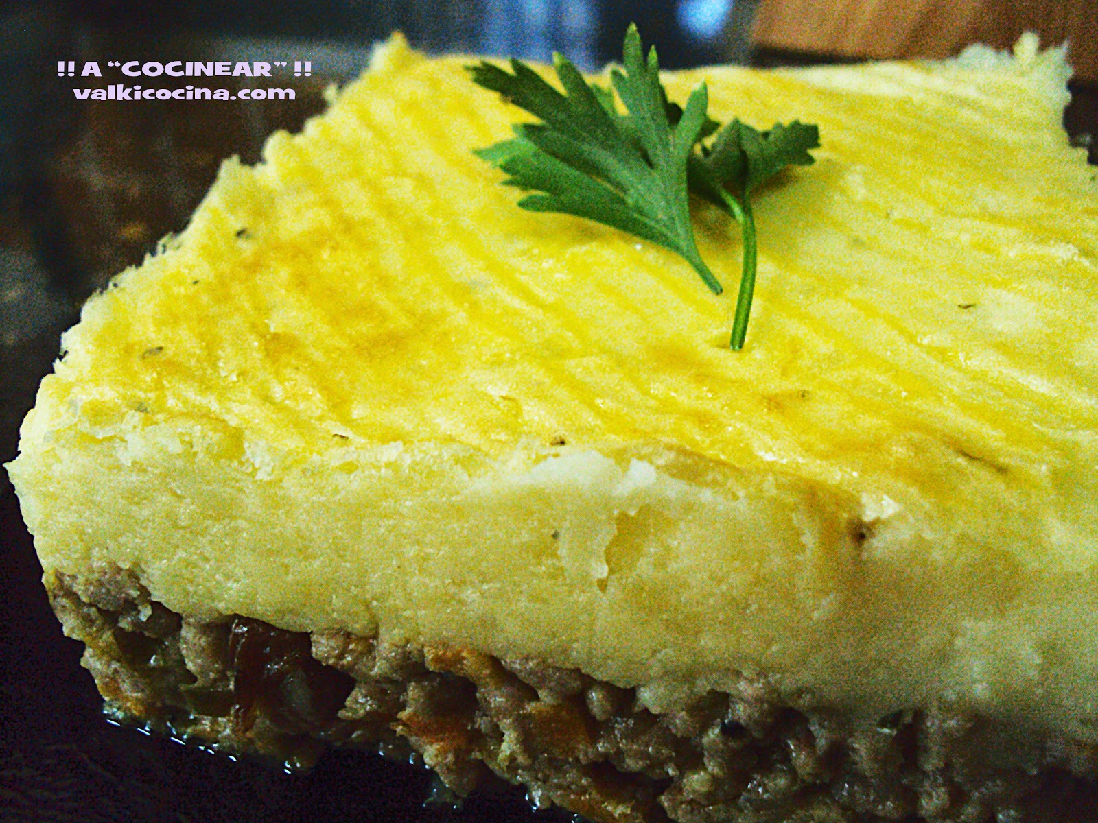PASTEL DE CARNE CON PASAS Y PURÉ DE PATATAS ¡¡A COCINEAR!! Recetas