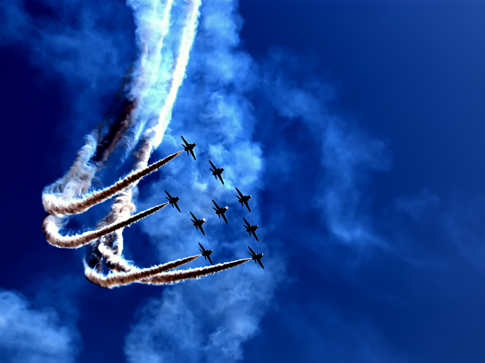 http://4.bp.blogspot.com/-5hmGPZ3BSHg/TZSRB5raQxI/AAAAAAAAAFQ/bygeUqXJ6y8/s1600/Military%2BJets%2BAir%2BShow%2BWp%2Blong%2Bgoodbye.png
