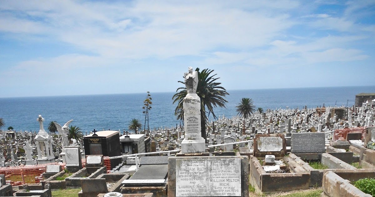 Prue A trip to Waverley Cemetery