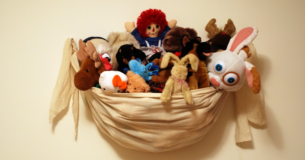 The Better Nester Wall Hanging Stuffed Animal Storage Tutorial
