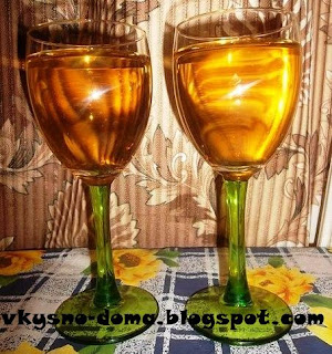 Клубничное домашнее вино