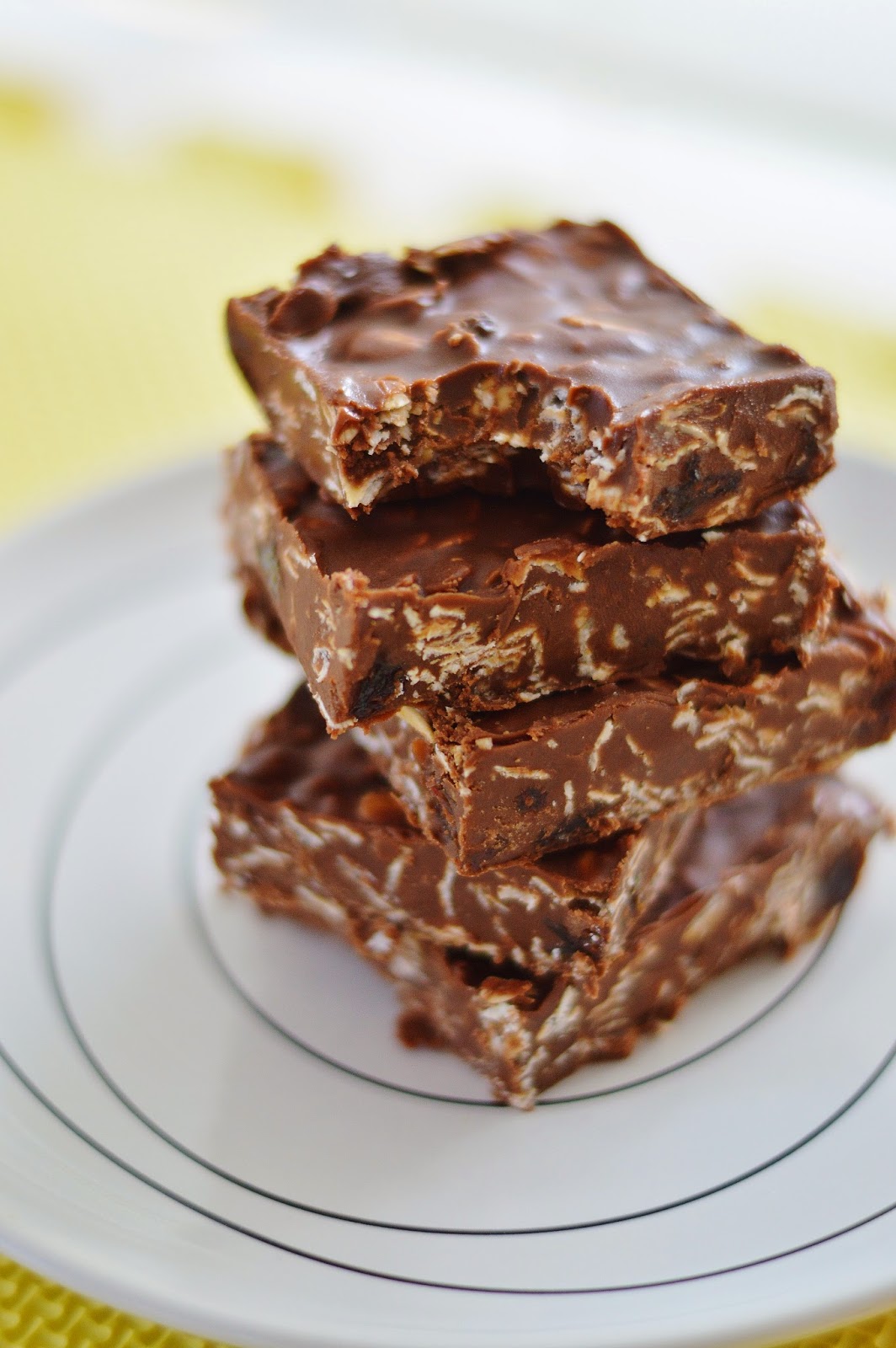 The Art of Comfort Baking NoBake Chocolate and Raisin Oat Bars