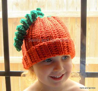 Swirls and Sprinkles: Crochet child pumpkin hat