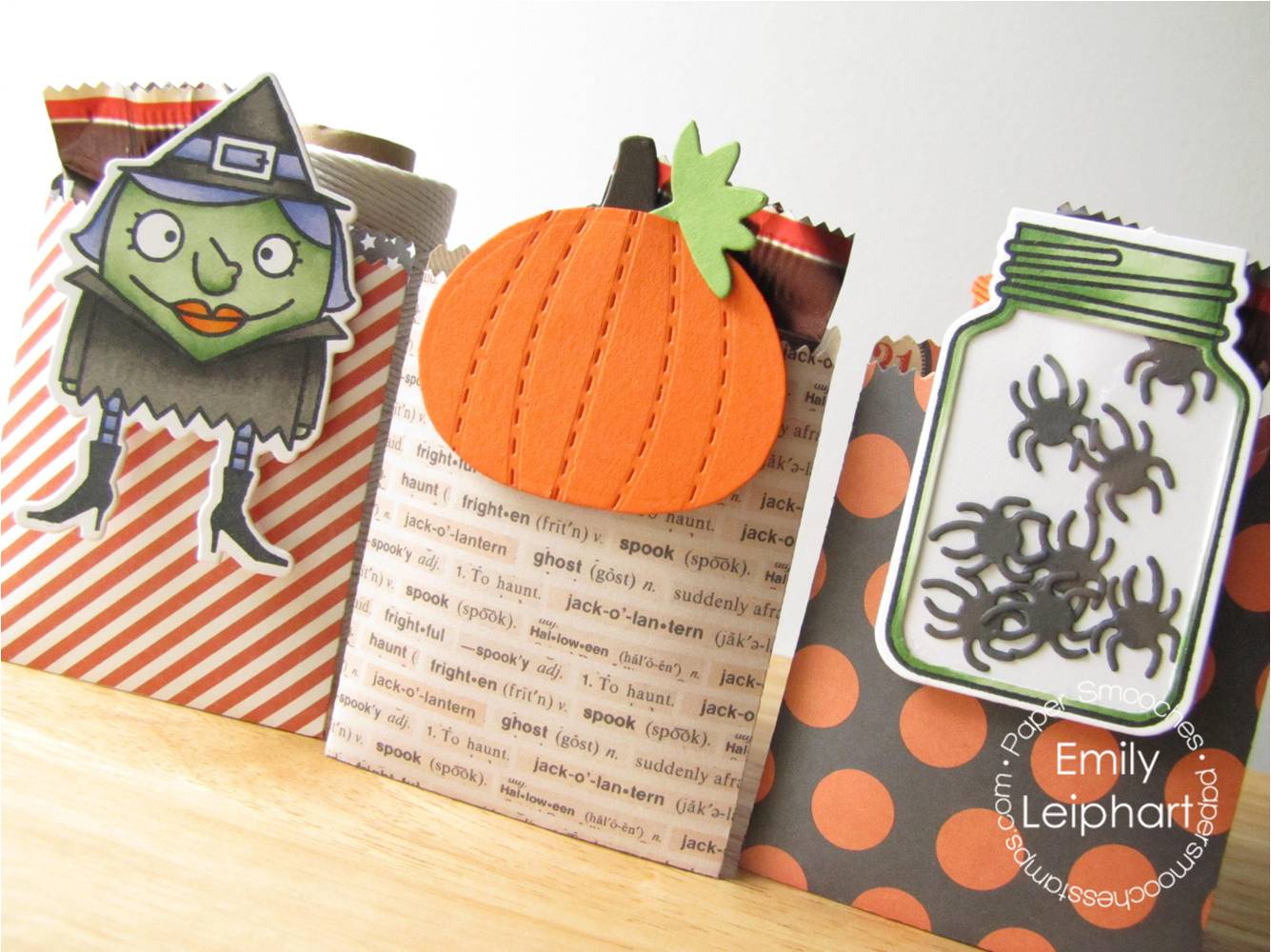 Art From The Heart Paper Smooches Halloween Treat Bags With Removable Bookmarks Video Giveaway