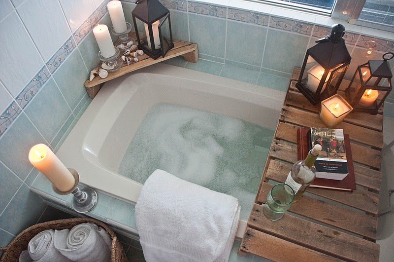 tub table
