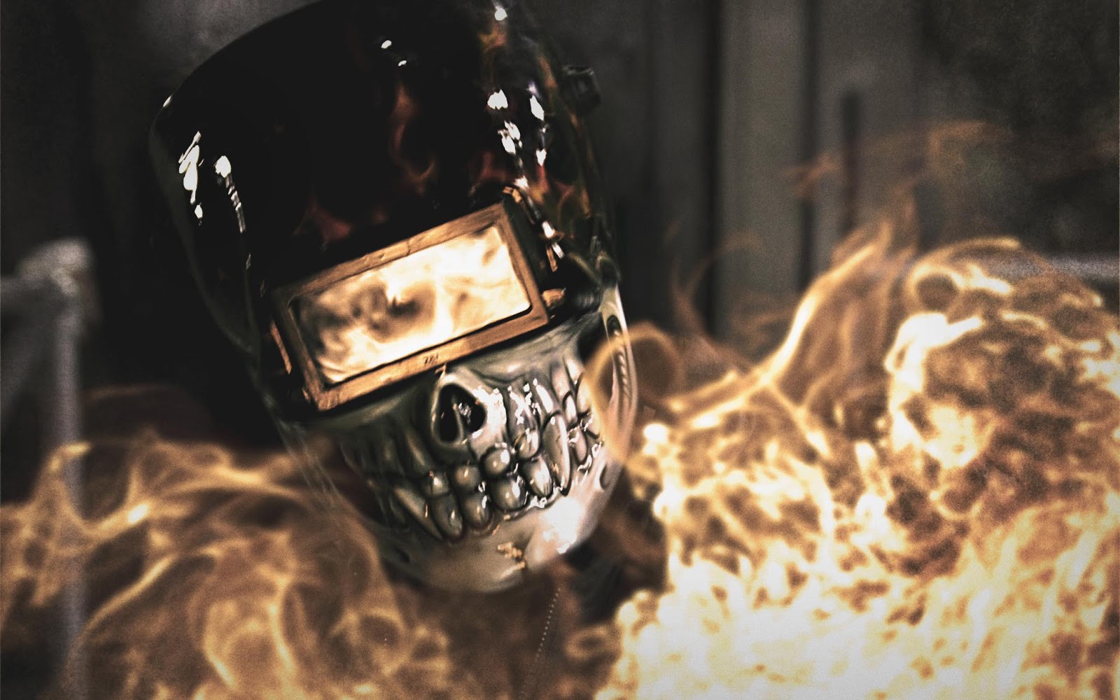 Cine y ¡acción! John muere al final (John dies at the end)