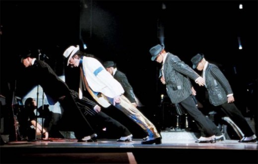 What kind of shoes did Michael Jackson use to dance with? - Quora