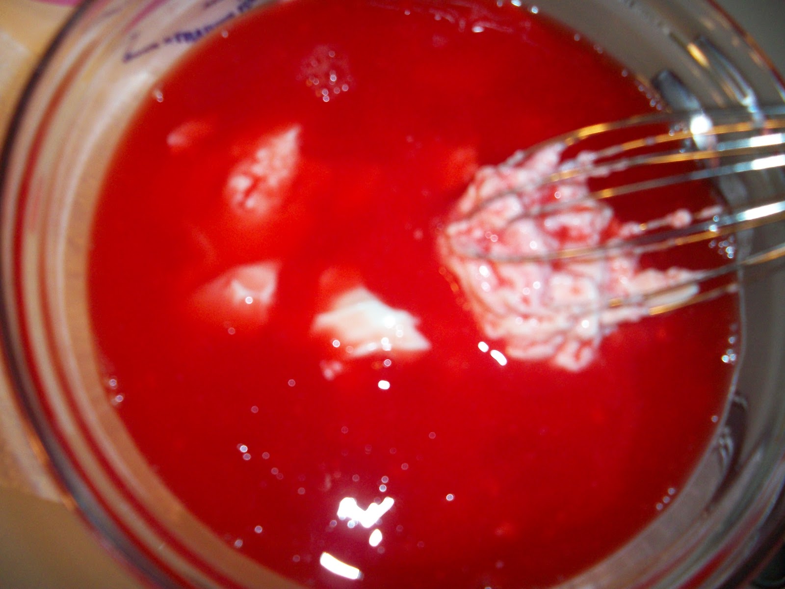 Cooking with love ! Gelatina cu iaurt grecesc , arome de capsuni si