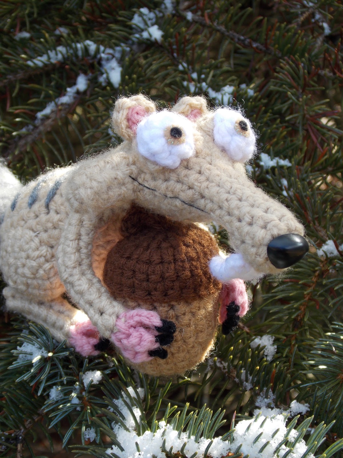 Great Grey Crochet: Scrat the Squirrel