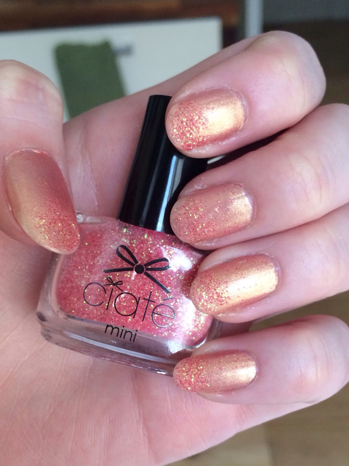 Ciate Jingle Belle Mini Mani Month Review swatches, Christmas, Ciate Advent Calendar, Ciaté Mini Mani Month, notd,