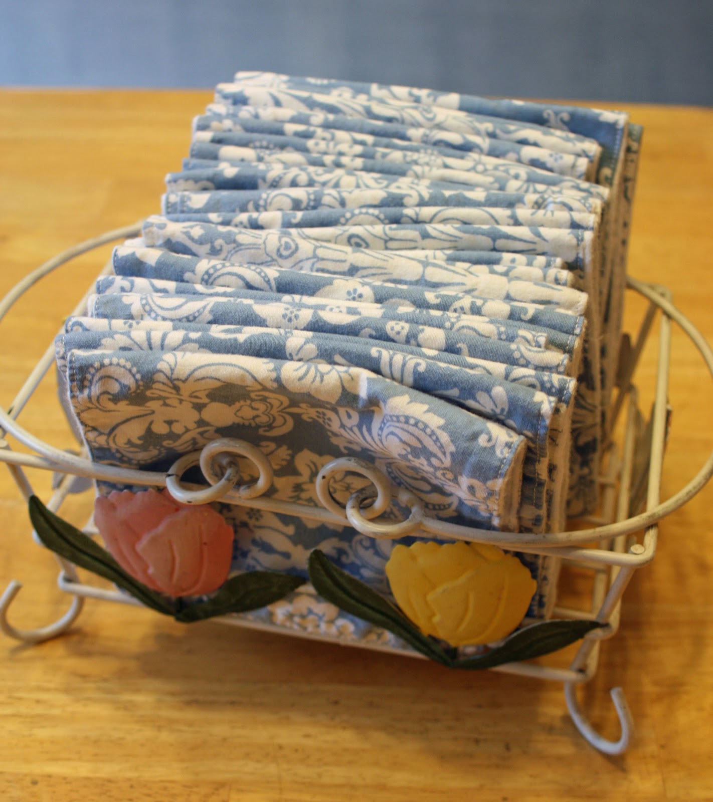 Food and Garden Dailies Cloth Napkins and UnPaper Towels