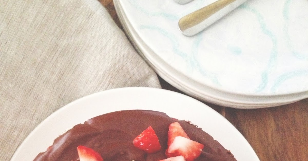 real raw kitchen RECIPE Coconut Cream Cake with Chocolate Ganache