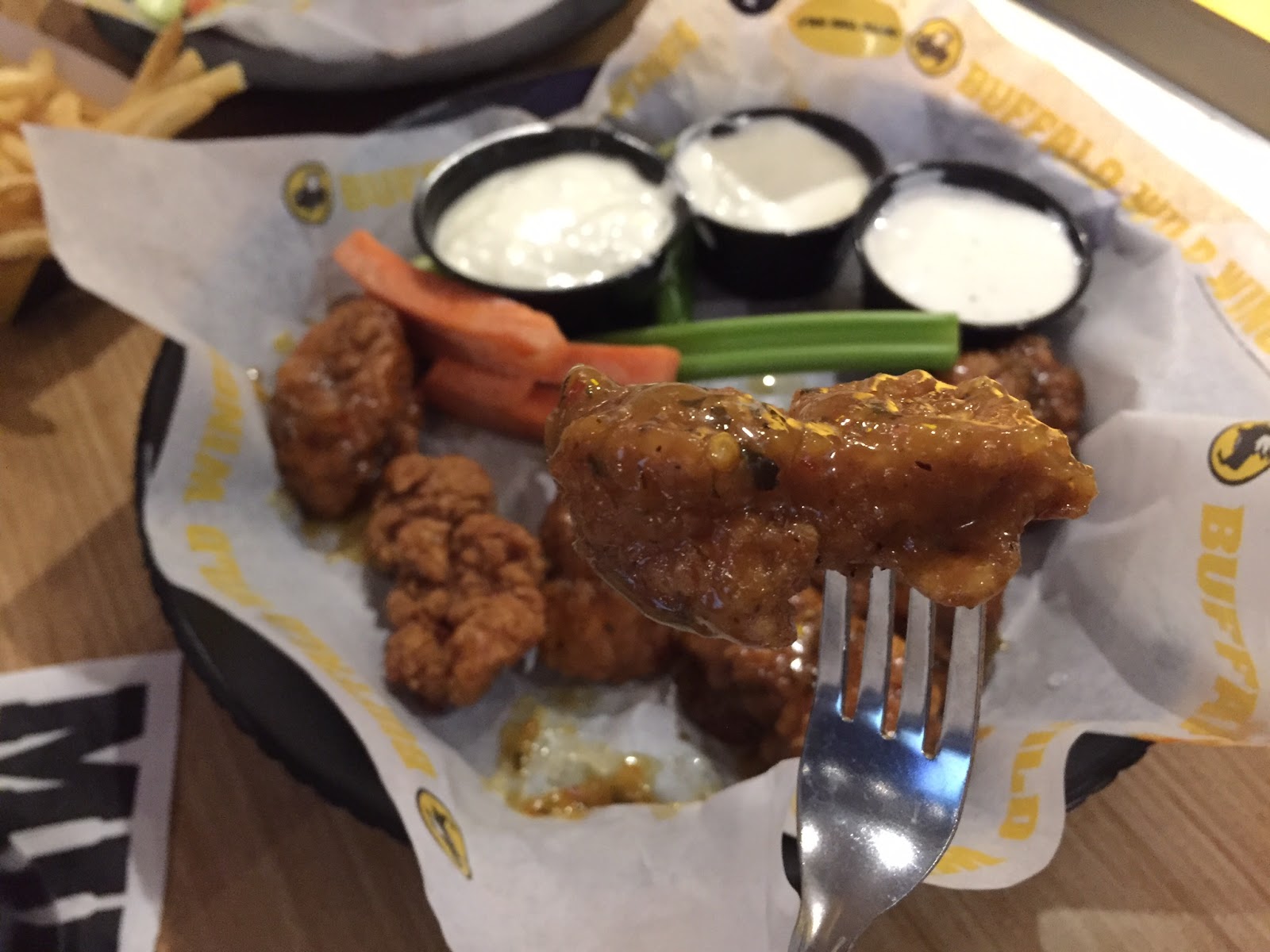 Zesty Citrus From Buffalo Wild Wings / バッファローワイルドウィングスのゼスティー シトラス I'm