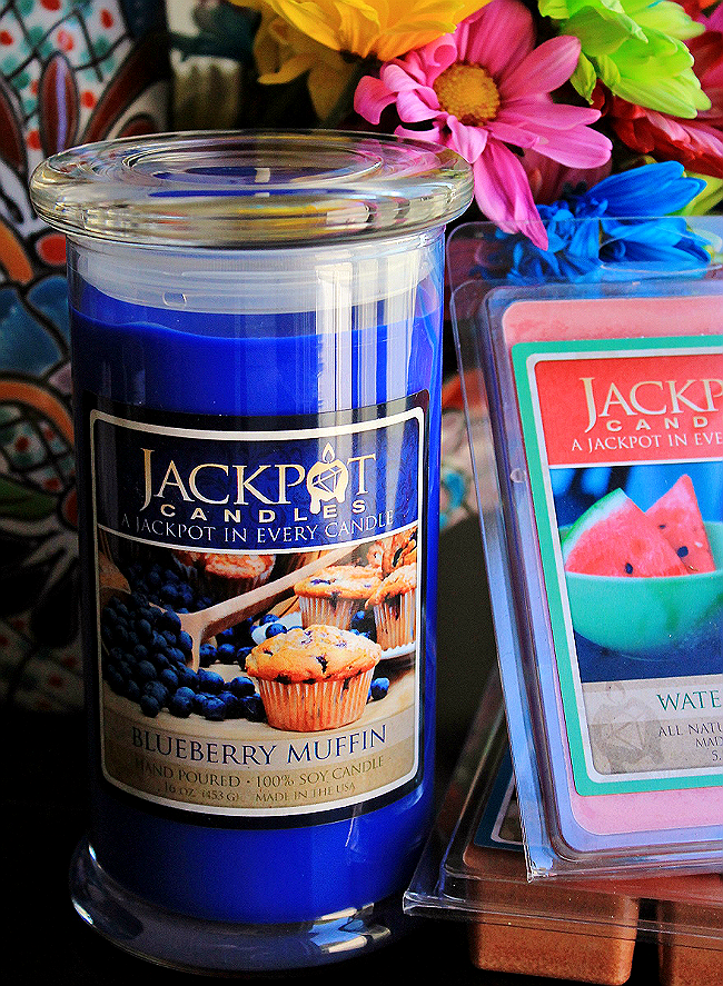 Jackpot Candles are 100% Soy Based wax gifts made in the USA, with a variety of jewelry gift options hidden inside. Choose a specific size, or let the entire experience be a surprise! #ad