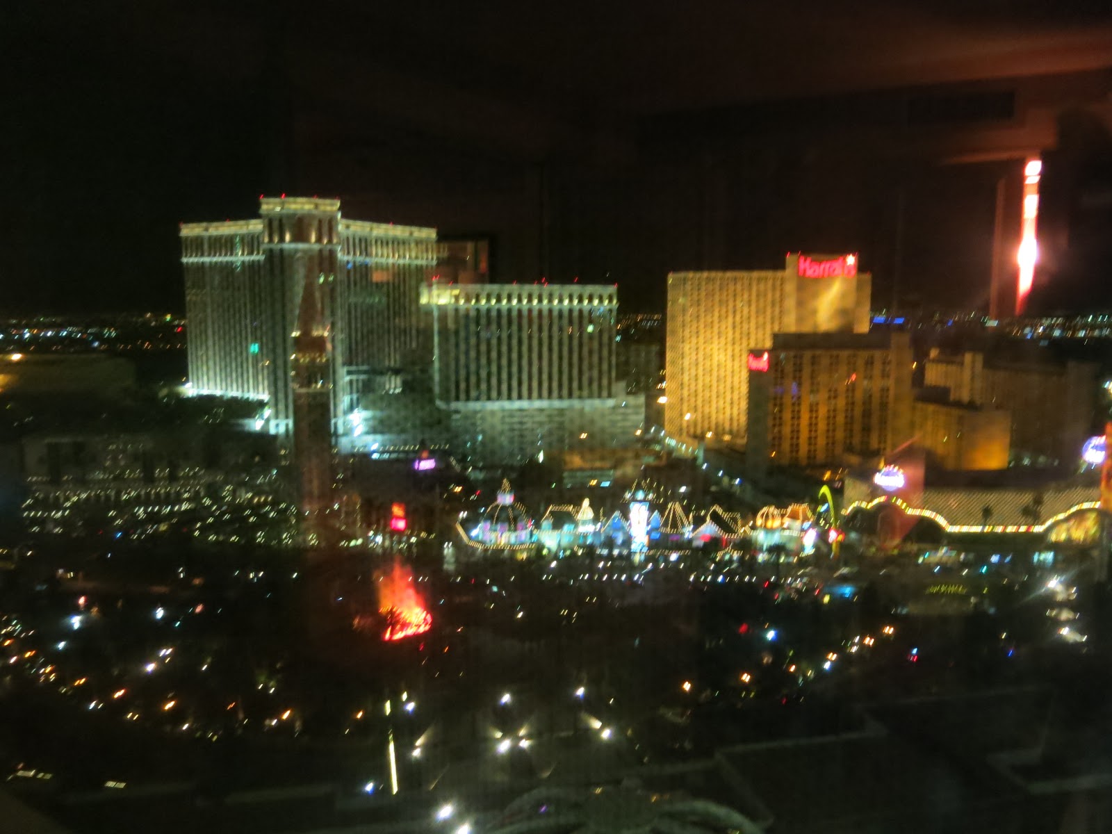 Las Vegas Daze Mirage One Bedroom Tower Suite Via Myvegas
