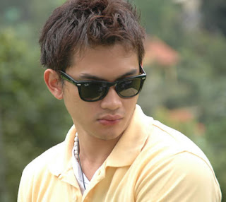 Biodata Rezky Aditya - Artis Ganteng Dari Jakarta