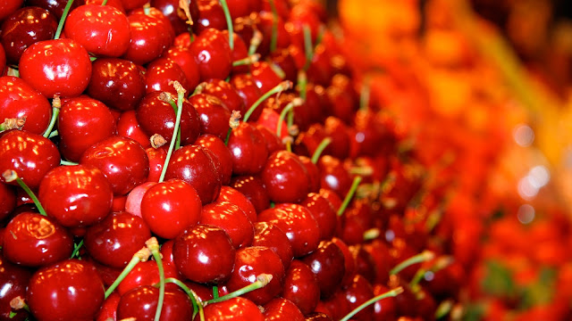 Shiny Red Cherries Berries
