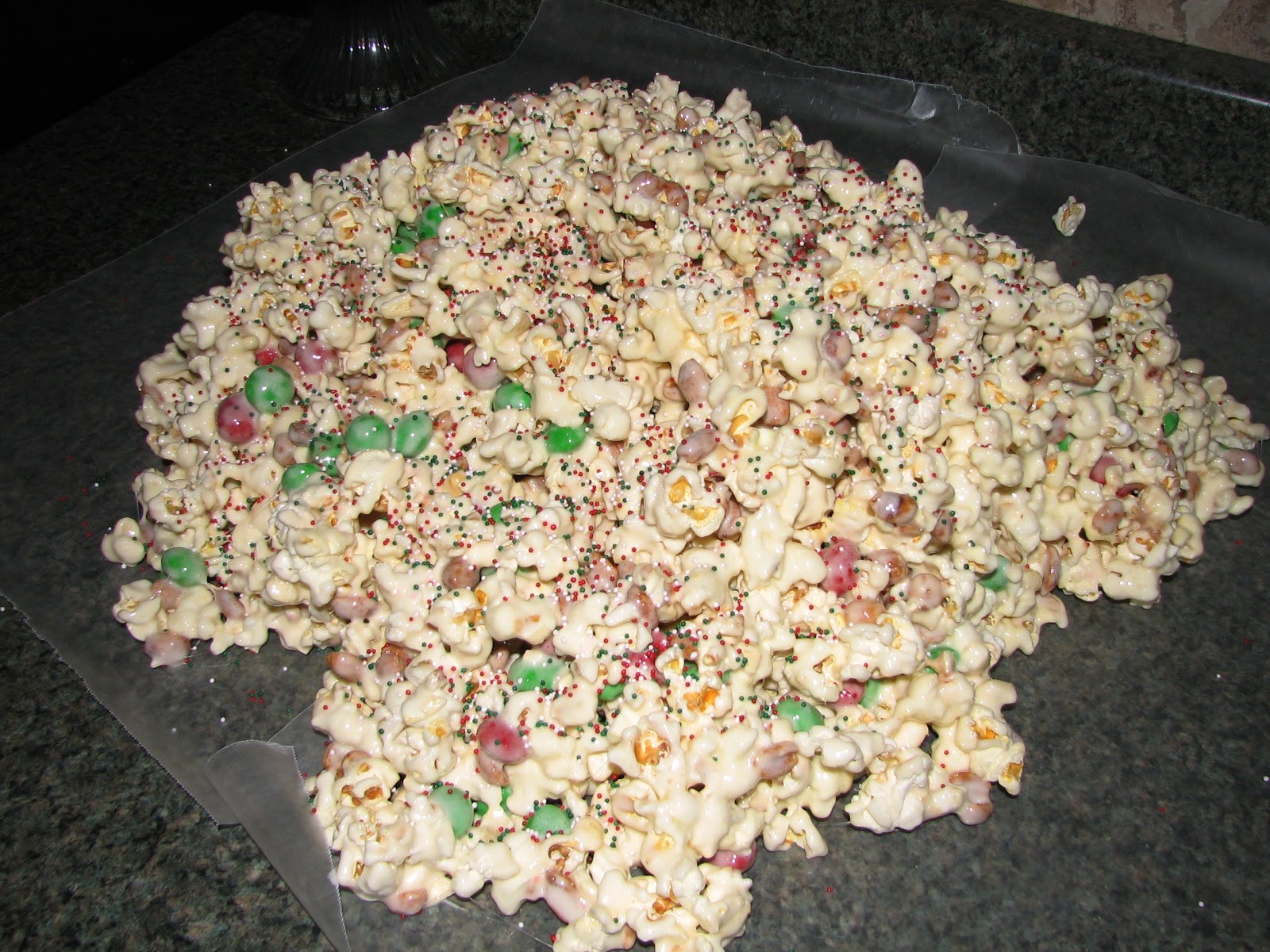 Something A Little Pretty NuttyMellow Popcorn Delight