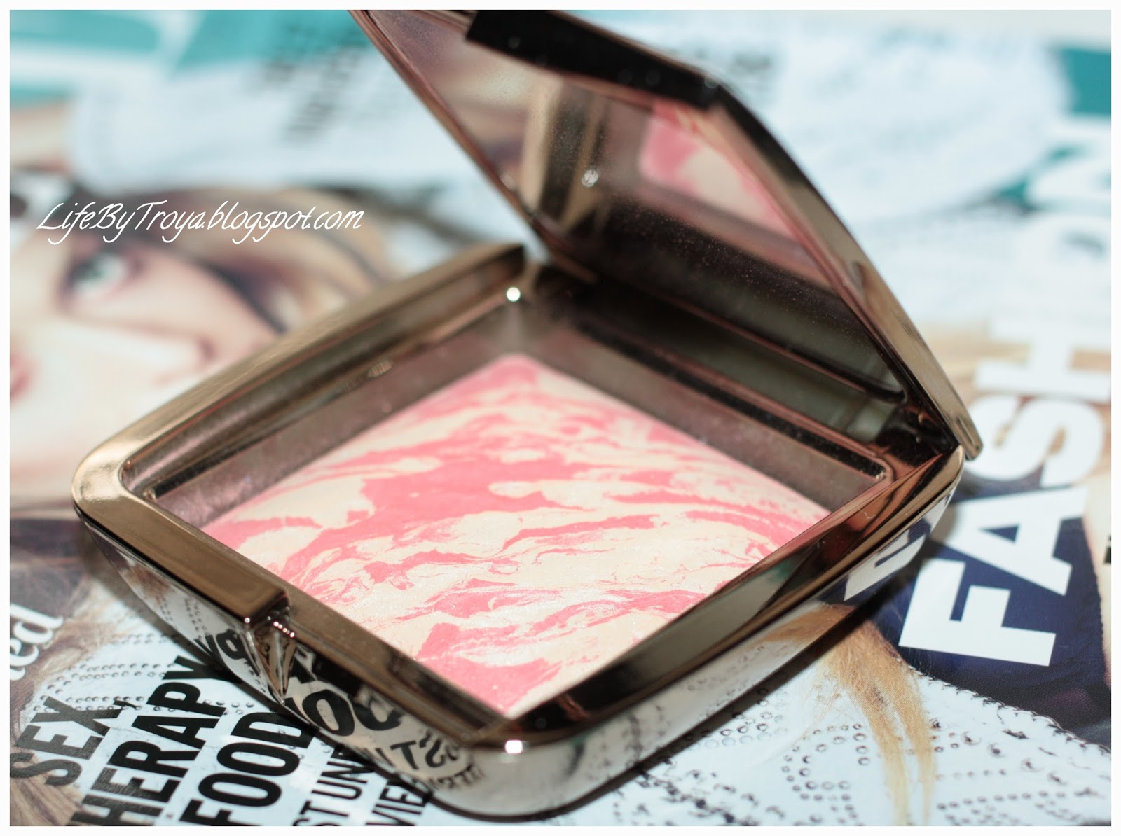 Review Hourglass Ambient Lighting Blush Diffused Heat Troya's Land