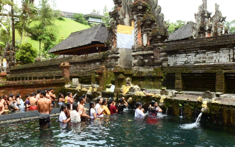 Tampak Siring - Bali