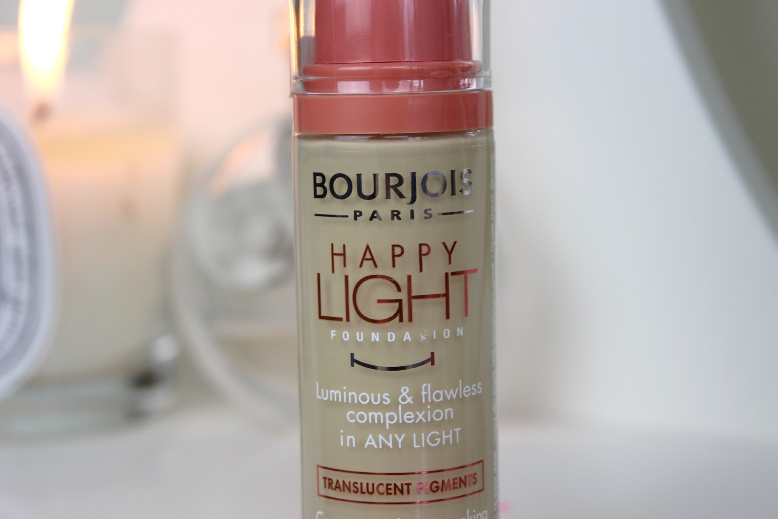 Bourjois Happy Light Foundation packaging