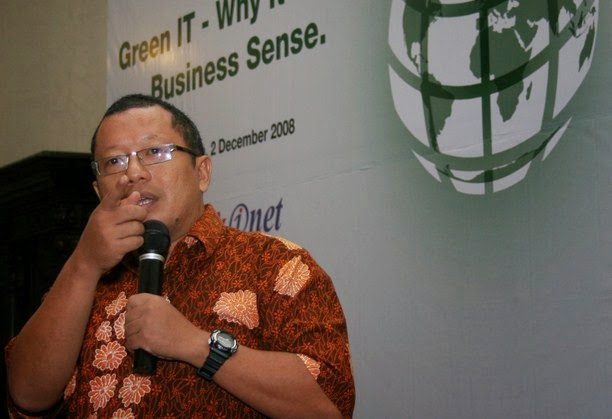 Onno Widodo Purbo Kuliah IT Bersama Onno Harus Bisa Bikin OS Android!