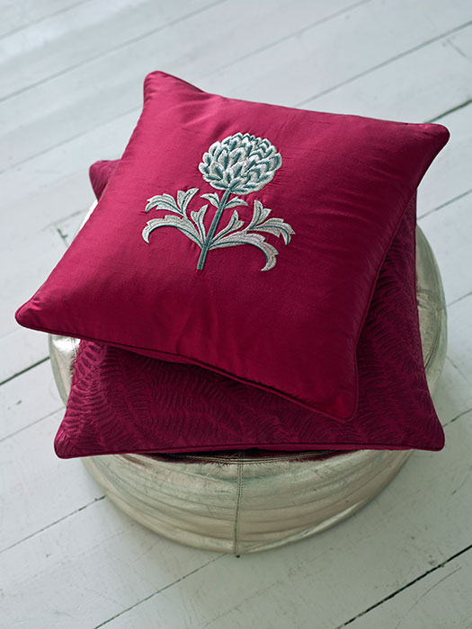 Elegance of living Cushion Covers Designs
